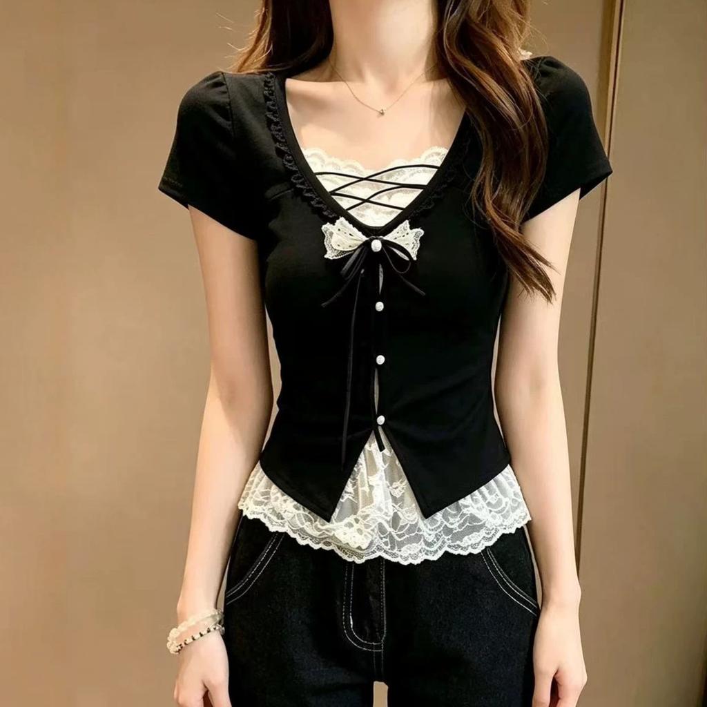 Sweet Spice Girl Lace Splicing Fake Two-piece Short Sleeve T-Shirt Women's Summer New Slim-Fit Unique Super Good-Looking Top