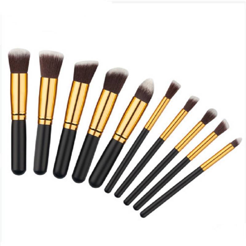 Makeup Brush Set With Handles For Face And Eye Makeup Artists