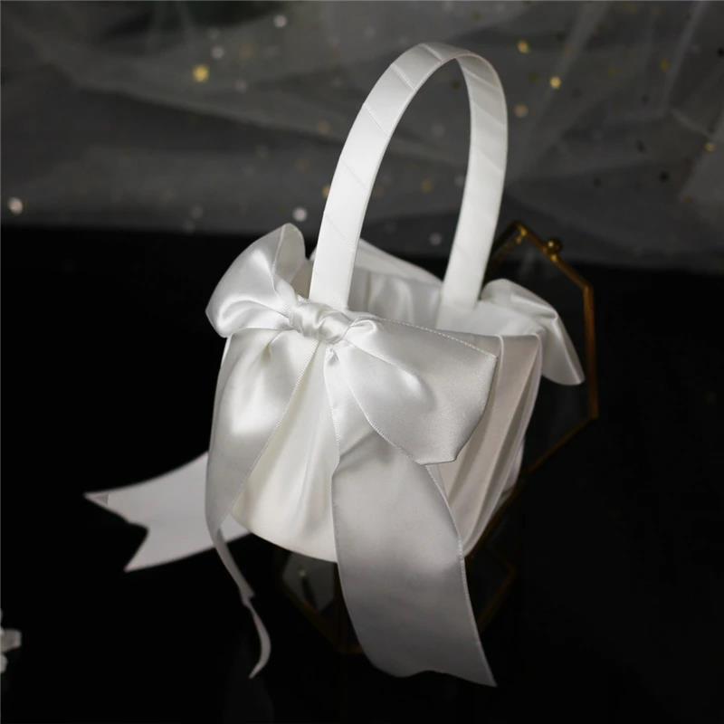 Silk White Flower Basket Handheld for Brides Girls Kids Wedding Ceremony Party Decorations Handheld Floral Basket