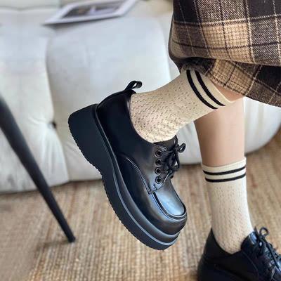 Sapatos fechados – Sapatos fechados