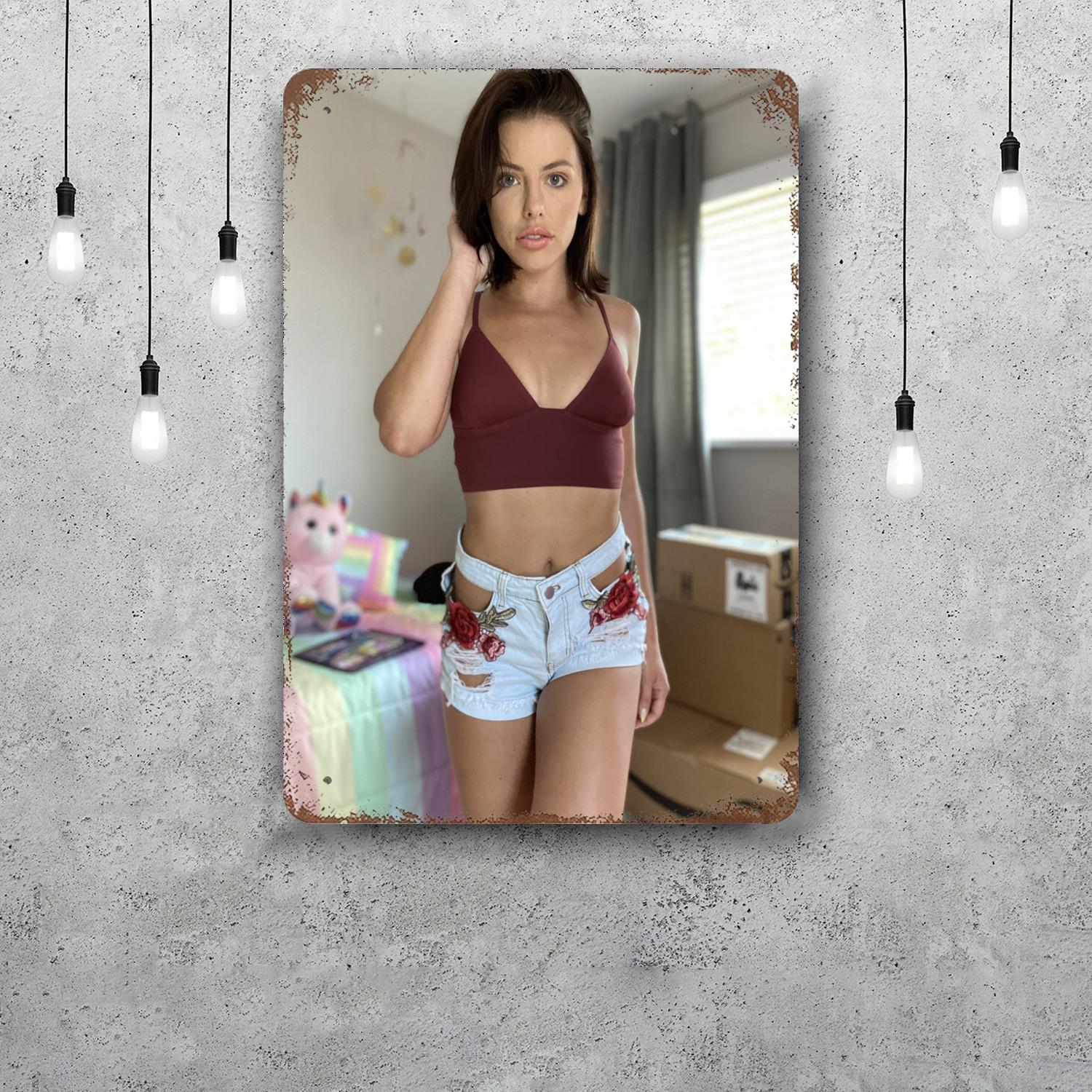 

adriana chechik Vintage Metal Tin Signs Posters Decor Retro Metal Plaque Wall Art Decor for Garage Bar 20x30cm（7.8x11.8inch）