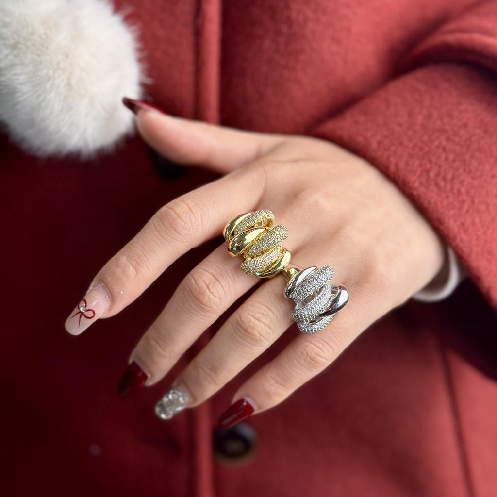 Personality Irregular Twisted Diamond Ring Gold Silver Fashion