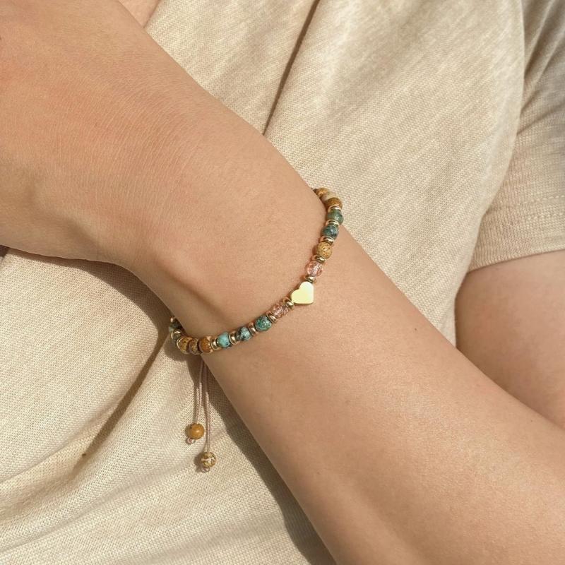 Elegant Heart Charm Bracelet Natural Stone Stone Handchain Adjustable Wristchain Daily Wear Jewelry for Trendy Women
