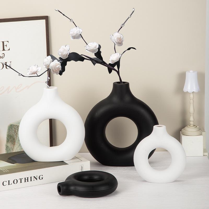 Wabi-sabi Style Nordic Retro Vase for Elegant Flower Arrangements