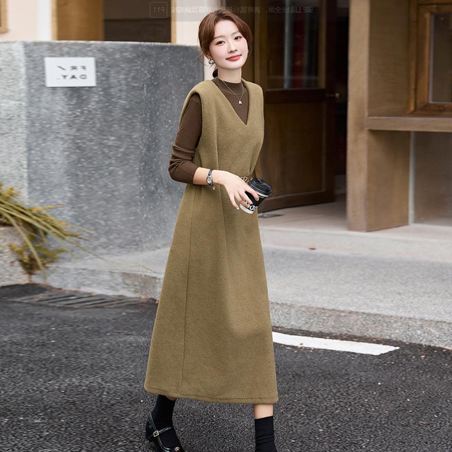 Design temperament fashion sweater wool vest skirt two-piece set autumn new suit drape dress