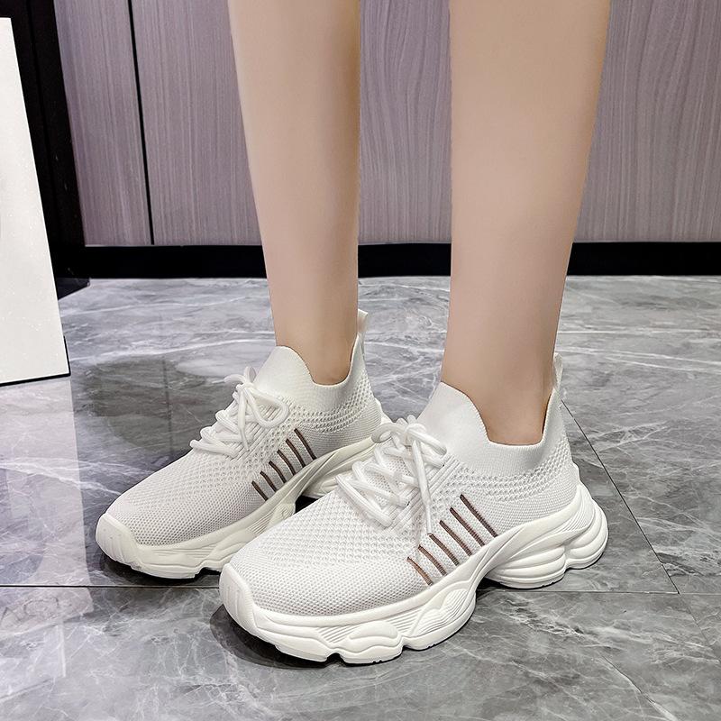 Summer new sports and leisure shoes mesh breathable low-top thick-soled non-slip heightening lace-up shock-absorbing single shoes