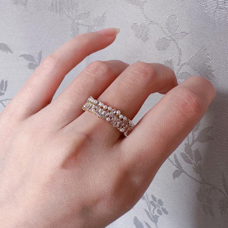 Stunning Heart Shaped Zirconia Stackable Pearl Ring For Women In Chic Copper Design