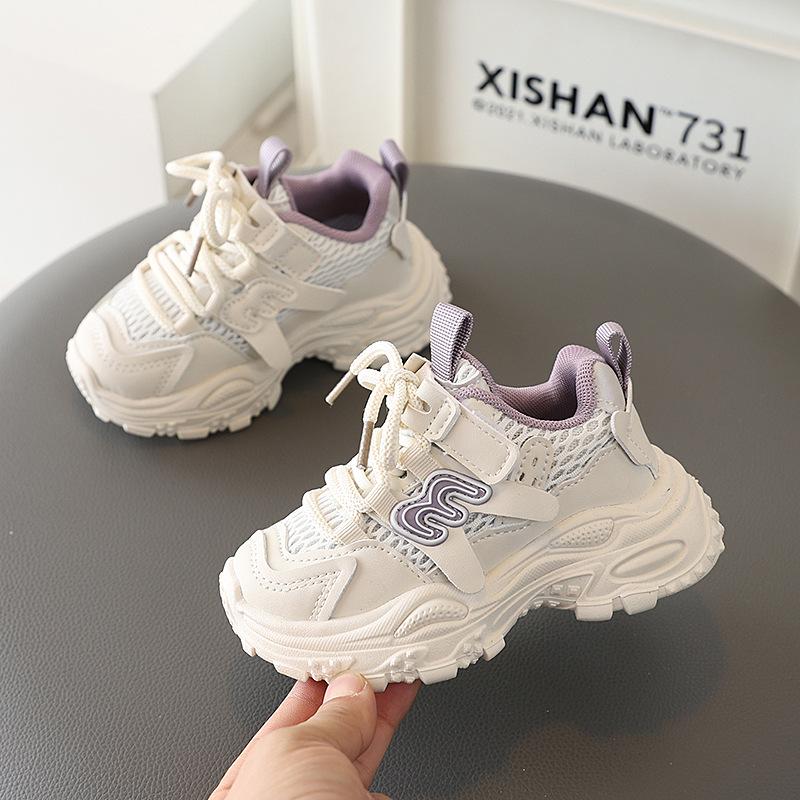 Lätta Sportskor för Barn Våren 2026 - Bekväma och Mångsidiga Koreansk Stil för Pojkar och Flickor