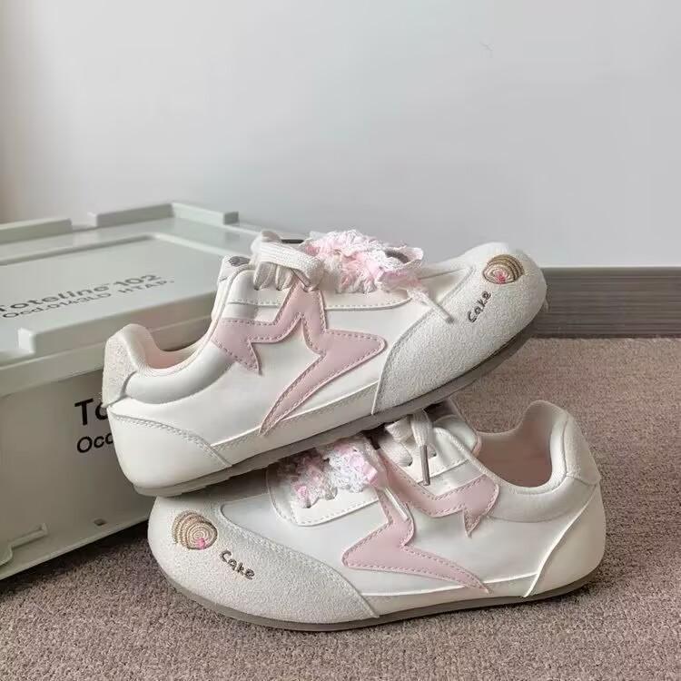 Stepping on shit feeling German training shoes women's 2025 new summer and autumn mesh breathable bread shoes one pedal lazy shoes women's board shoes