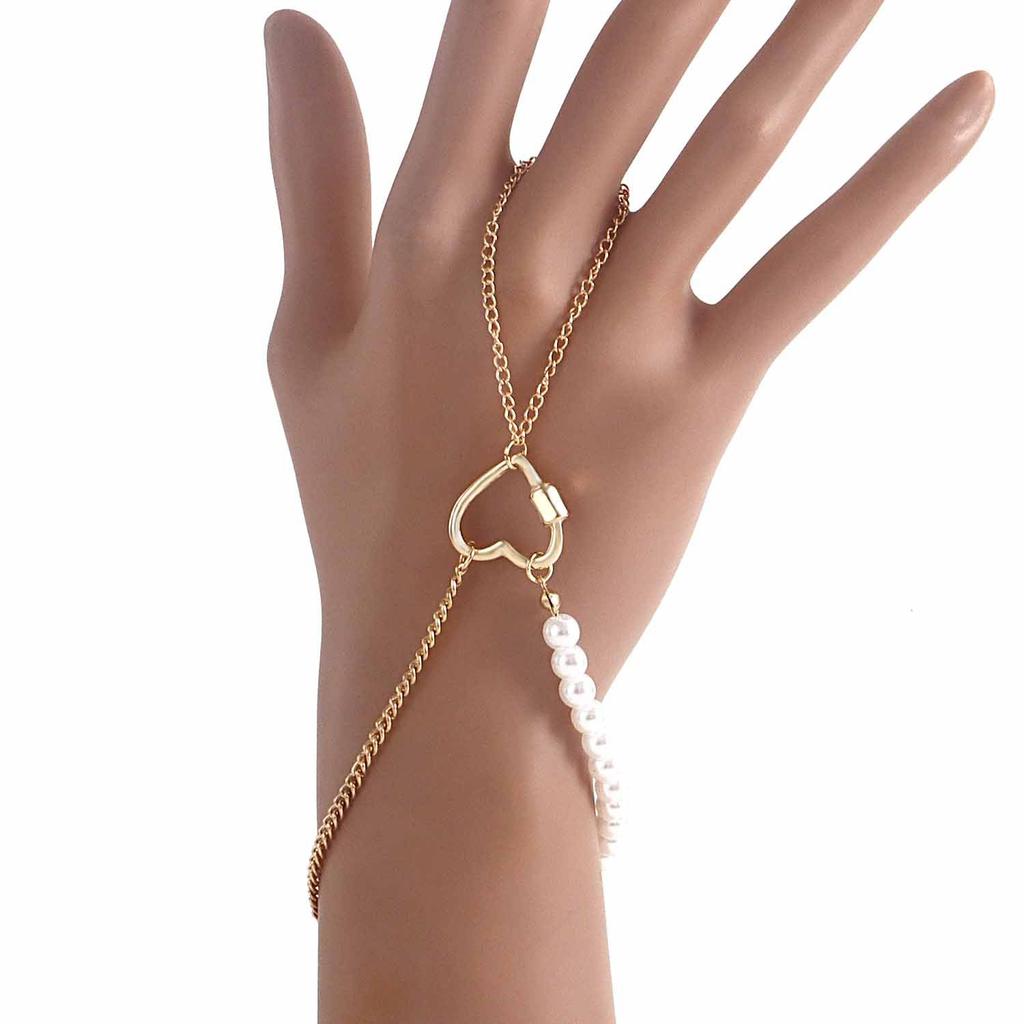 Europe and the United States popular ins style punk love imitation pearl bracelet exaggerated personality metal finger chain jewelry