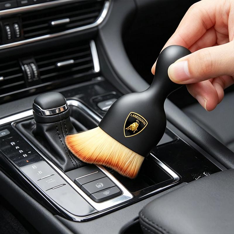 Auto Headrest For Lamborghini Urus Huracan Aventador Premium with Emblem Logo Cleaning Drying Cloth Car Wash Rags Cleaning Brush TT2