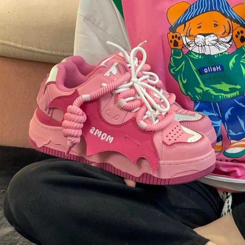 NEW Pink Bat Womens Sports Shoes Platform Comfortable Kawaii Casual Sneakers Athletic Ladies Breathable New Skateboard Shoes