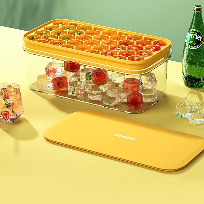

Changbaosen Silicone Ice Cube Tray with Lid