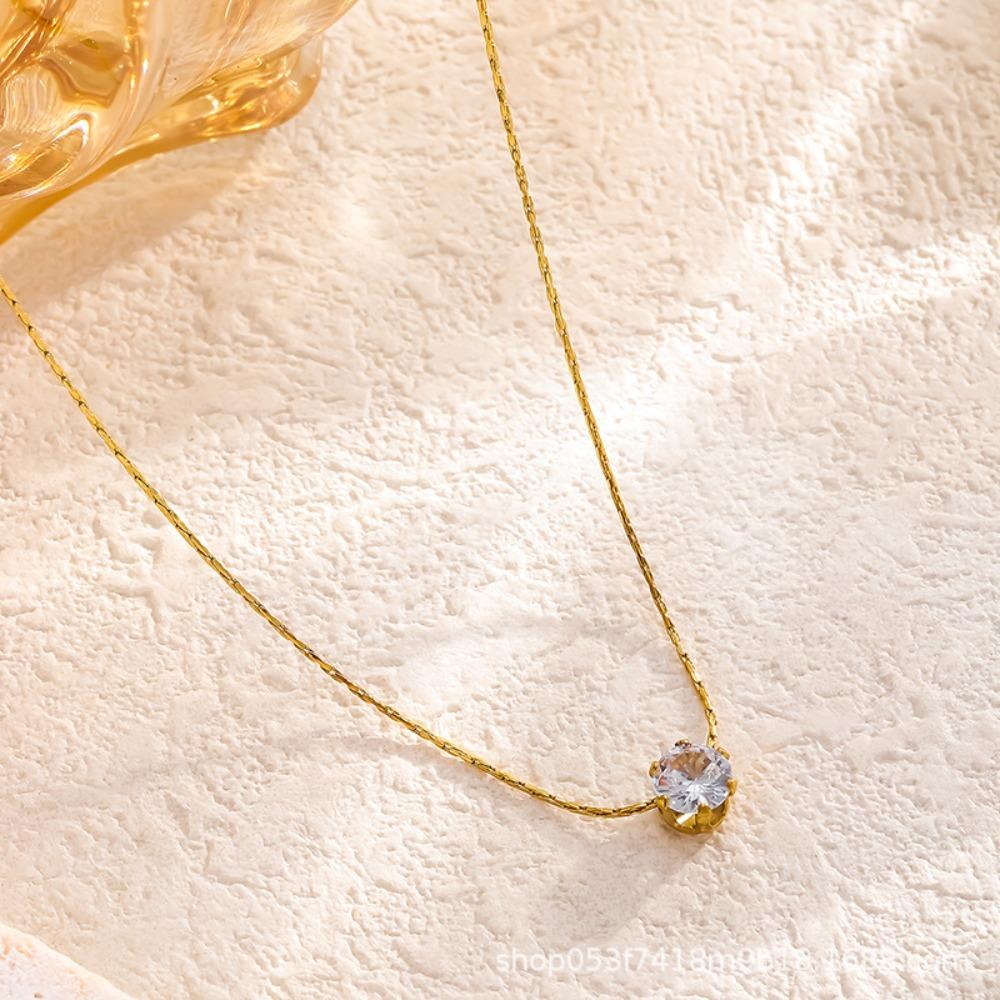 

Minimalist Solitaire Zircon Charm Necklace Anti Tarnish Stainless Steel Chain Round Clear Cz Stone Necklace 40cm