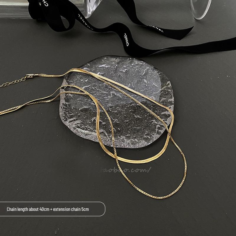 

Модне жіноче намисто з титанової сталі 2025 року: Розкішний, стійкий до вицвітання, універсальний ланцюжок для ключиць, ідеально підходить для светрів.