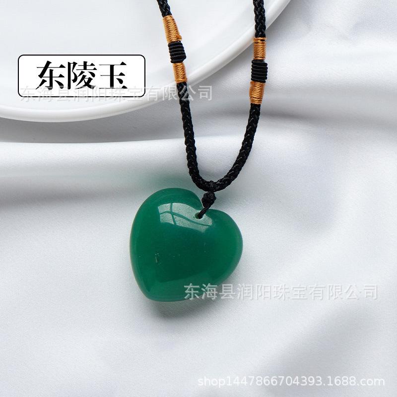 Natürlicher Kristall Liebesanhänger, Achat Halbedelstein 3cm Pfirsichherz Halskette herzförmiger Schmuckanhänger, Fabrikmode