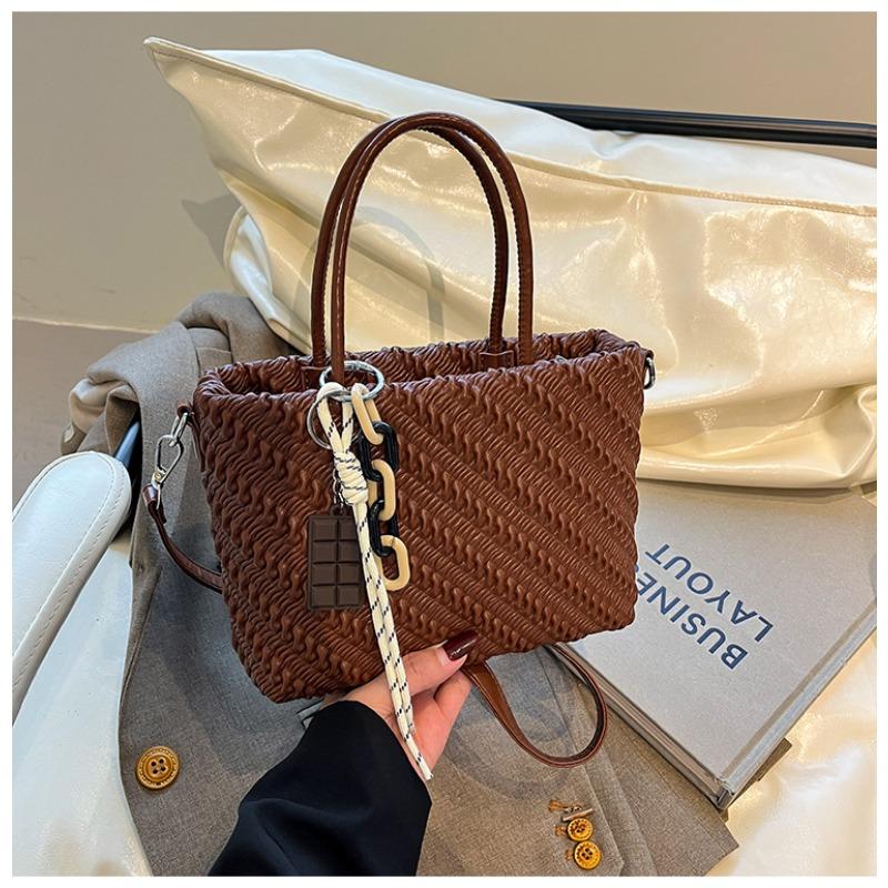 

Popular bags women s new autumn and winter niche messenger bags casual portable bucket bags коричневый