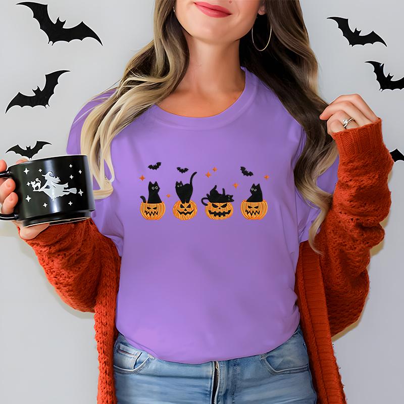 Black Cat Pumpkin Graphic T Shirts Women Trendy Halloween Retro Essential Classic Tops Cat Lover Spooky Season Halloween Tshirt