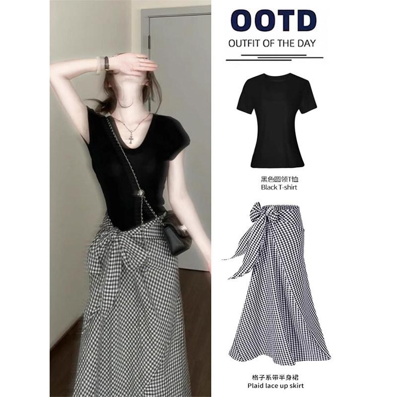 Black and white plaid strap-up skirt women s summer new high-waisted and thin strap design sense fishtail long skirt temperament S