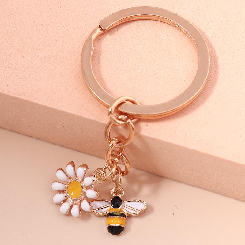 Creative Enamel Heart Ace Poker Keychain Playing Cards Keyring Pendants for Women Girl Handbag Accessories DIY Jewelry Gifts
