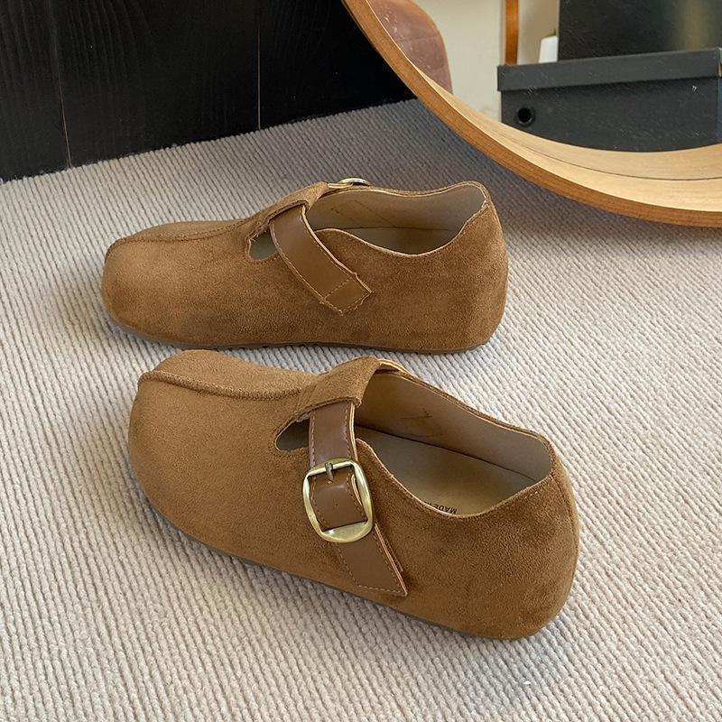 

New retro women s flat bottom casual inner height increase women s breathable and versatile little lazy bag head single shoes women 40 верблюд