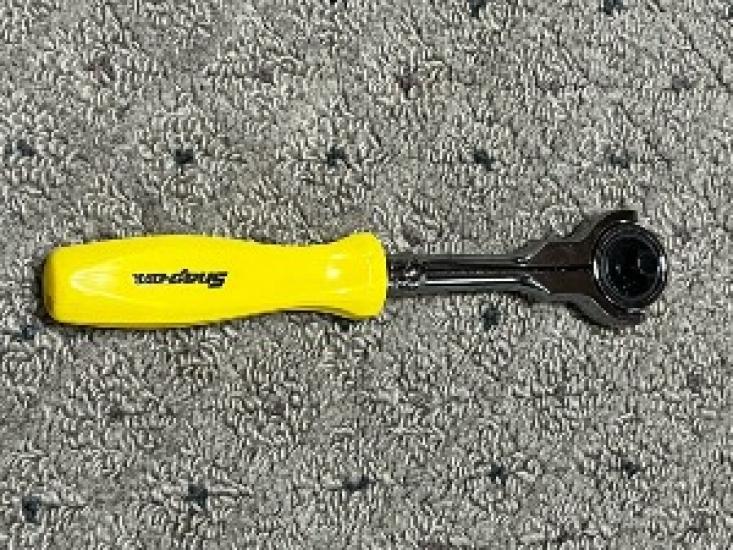 

Snap-on Tools THNF72 1/4 Drive Yellow Hard Grip Round Swivel Head Ratchet-JM
