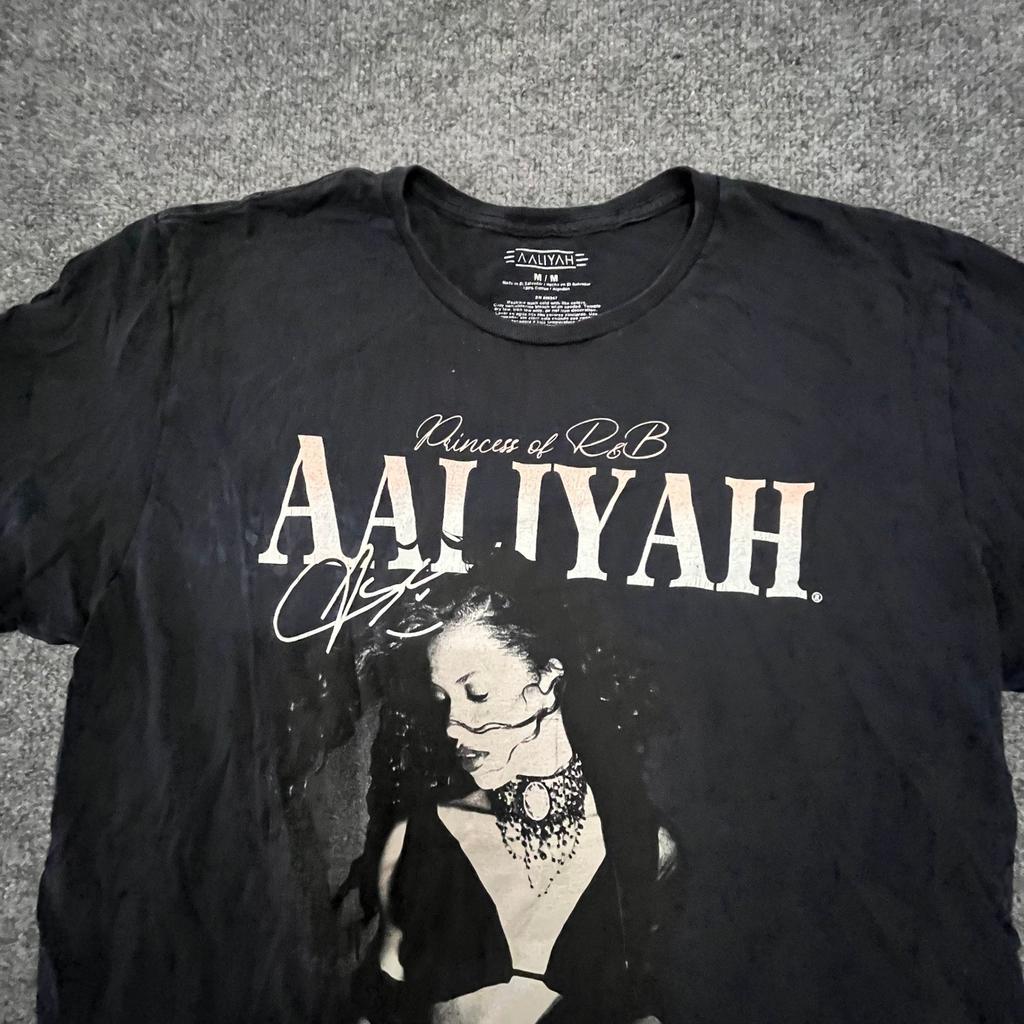 Aaliyah T-shirt Heren Maat Medium Zwart Prinses van R&B Grafisch Korte Mouw