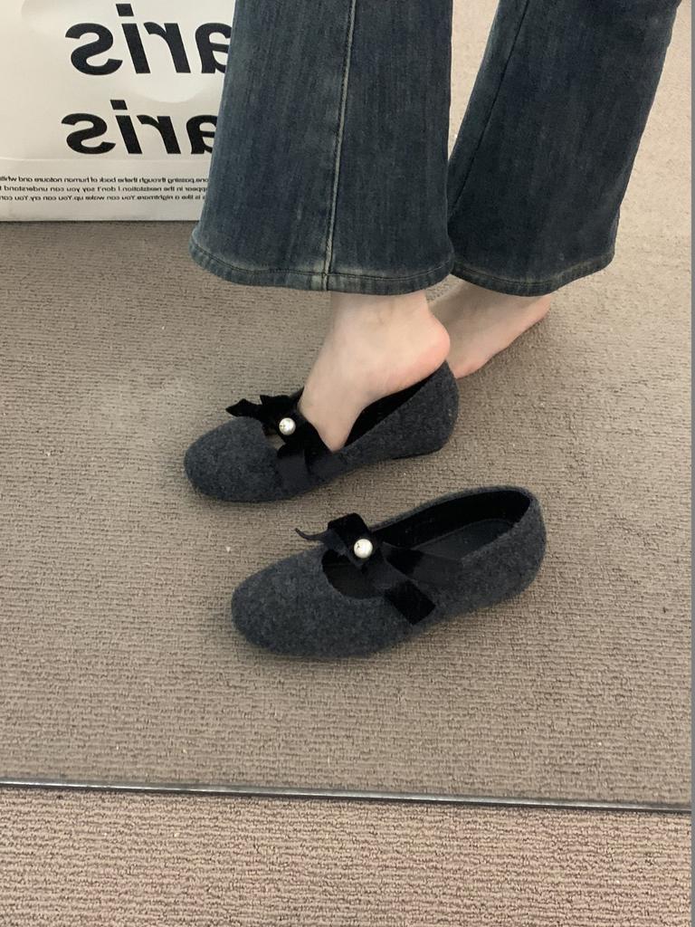 Flat-bottomed French ballet single shoes women's shoes 2025 new spring gray Mary Jane gentle evening shoes