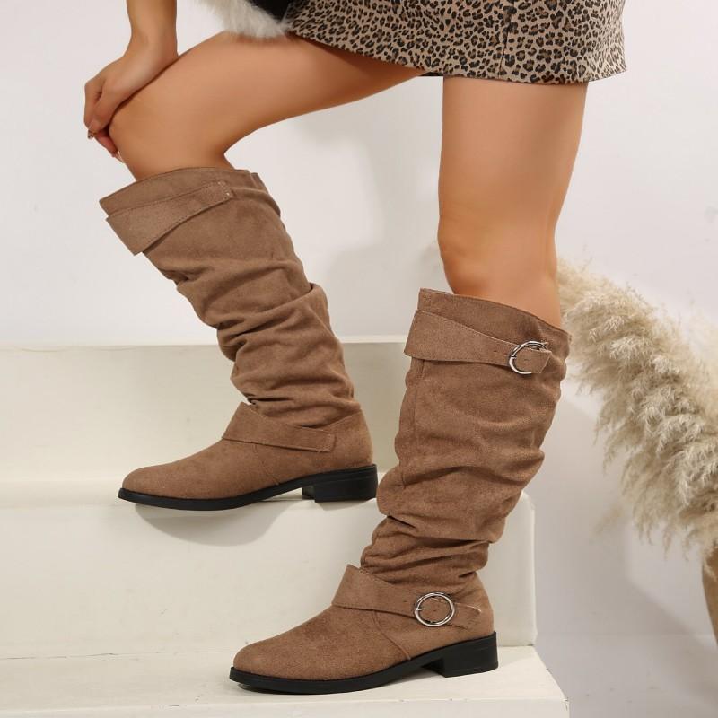 

Sheepskin version~ thick heel pile boots women s new British style round head belt buckle long knight boots in autumn and winter 2025. 36