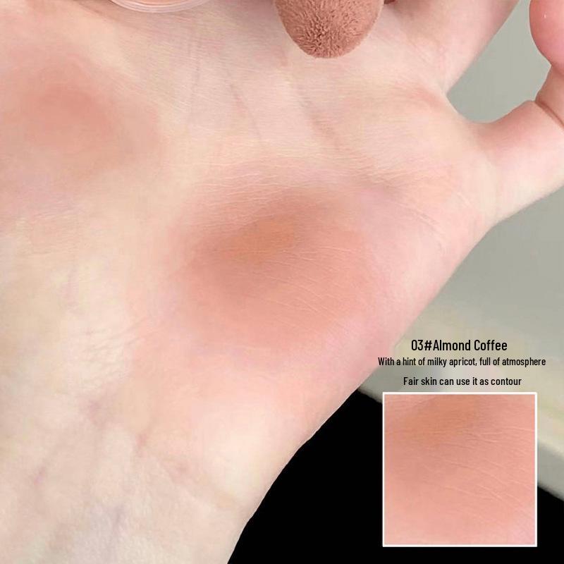 

KAKE Жидкие румяна Velvet: Натуральный осветляющий матовый стик-румяна в корейском стиле для улучшения цвета лица.