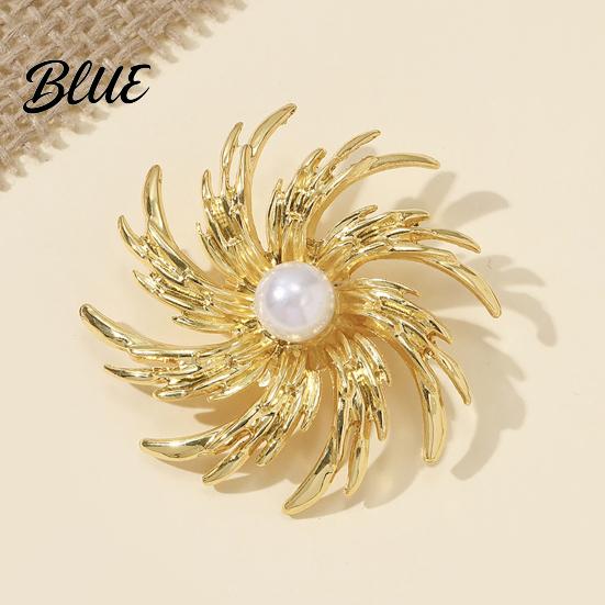 Versatile Accessory Pin Zinc Alloy Brooch Pin Flower Shape Lapel