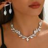 Leaf Flowing Fringe Necklace - Luxury Court Style Choker - New Retro Elegant Accessories Set for Women