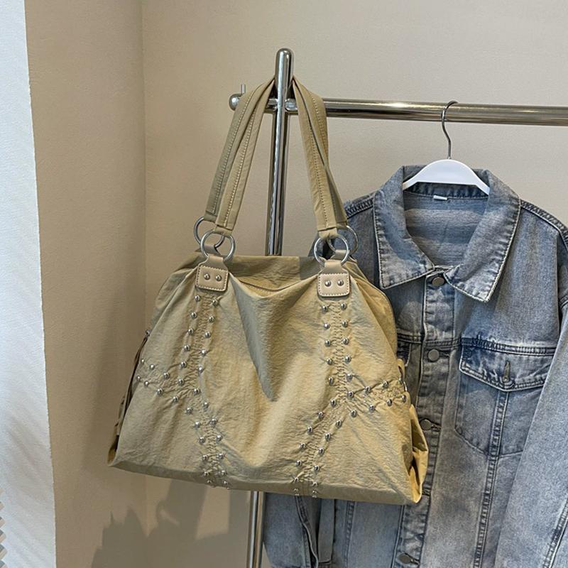 Fashionable Nylon Rivet Underarm Tote Bag Women's Large Capacity Shoulder Commuter Bag Autumn Trend Pure Color Bags Handbag KTB