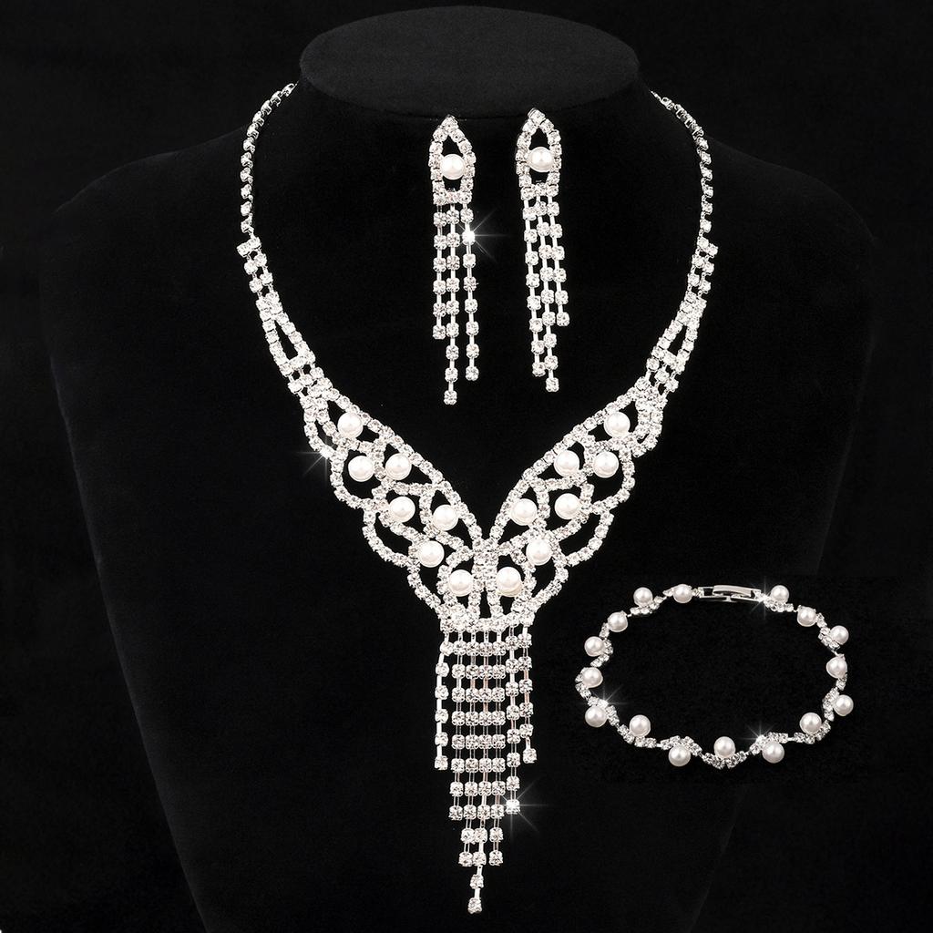 European and American Fashion Claw Chain Water Diamond Imitation Pearl Fringed Collarbone Wedding Dress Butterfly Jewelry Necklace Earrings Set