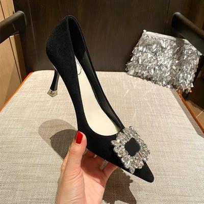 Pantofi – Pantofi