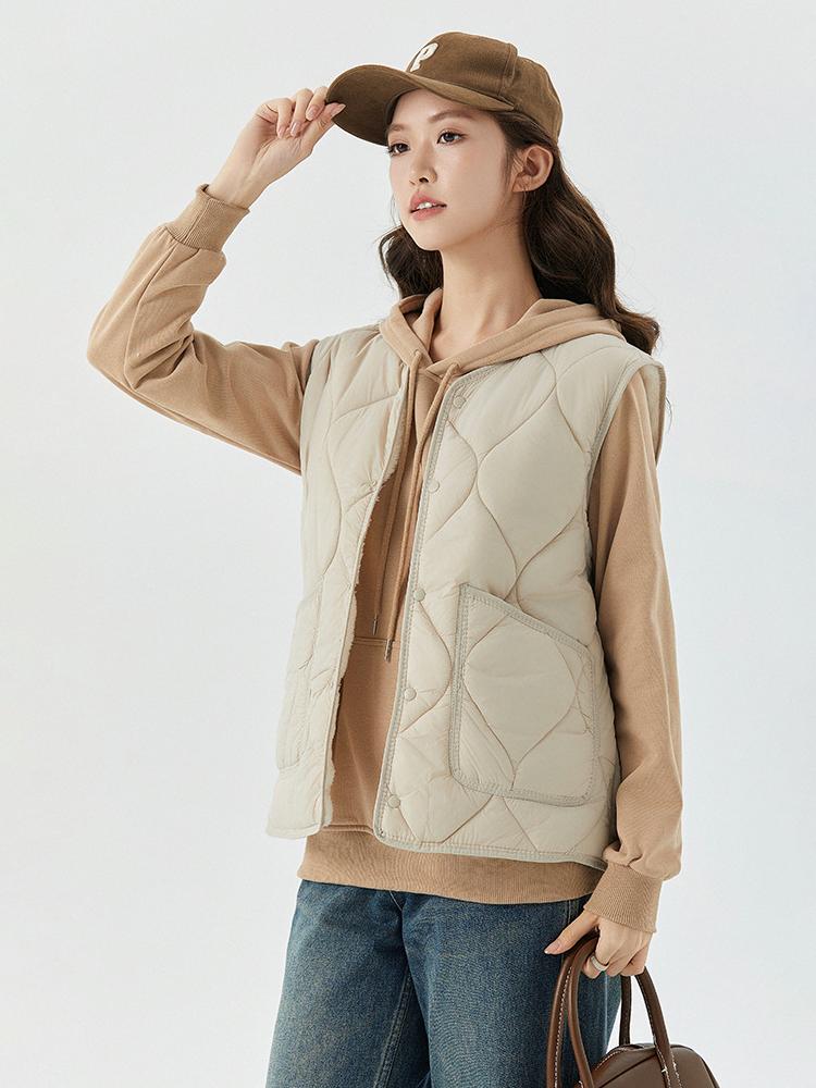 Winter Fleece Vests Warm Women Clothing Trend Quilted Jackets Sleeveless Cardigans Waistcoat Slim Fit Tops Pockets Design Coats