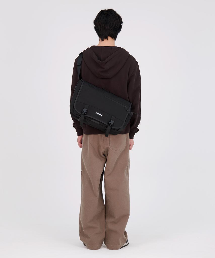Neikidnis Prime Messenger Bag Black