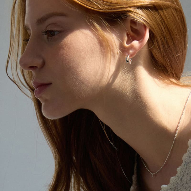 PAIGEFLYNN JEWELRY [925 Silver] Rib Wave Earrings