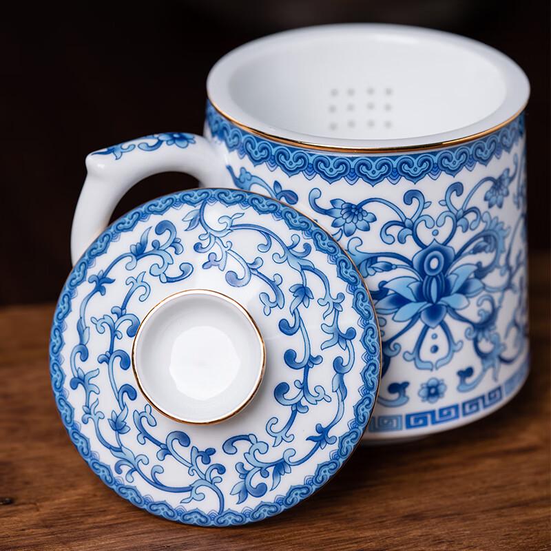 Blue and White Ceramic Tea Infuser Mug