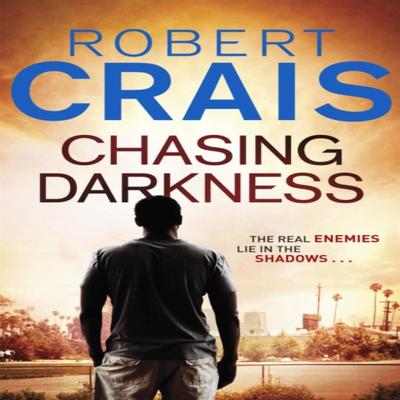 Chasing Darkness by Robert Crais Paperback Book 9780752882833