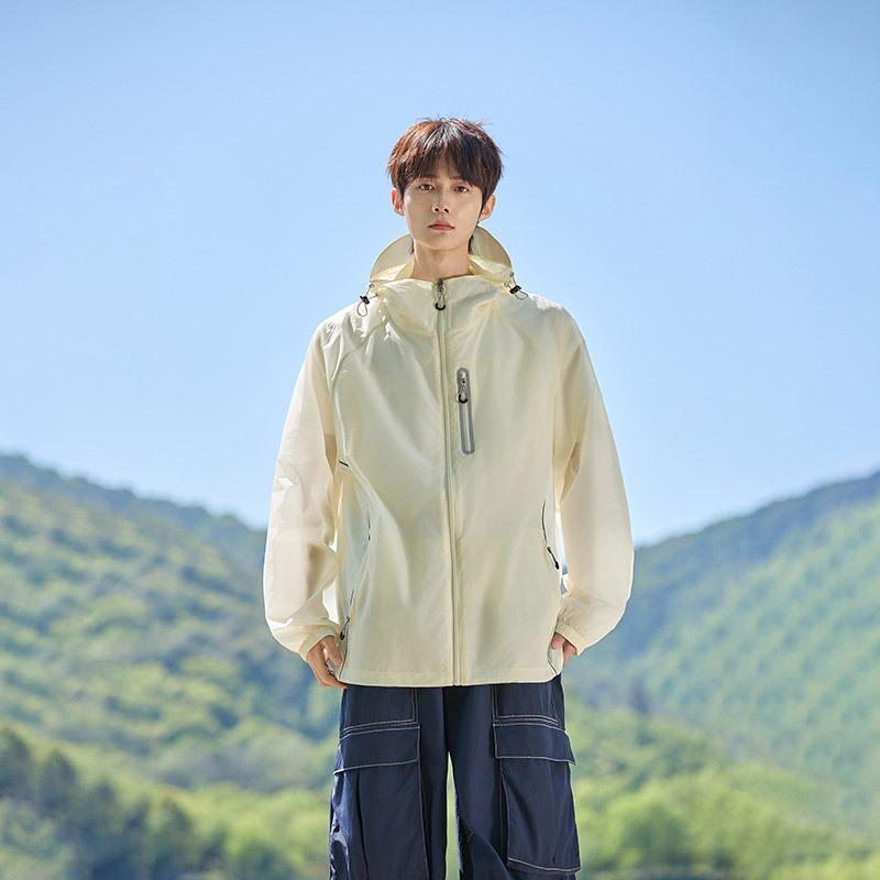 1011 New Outdoor UPF10 Ice Silk Sunscreen Clothing Men's Summer Cool Jacket Loose and Comfortable Mountaineering Sunscreen Clothing