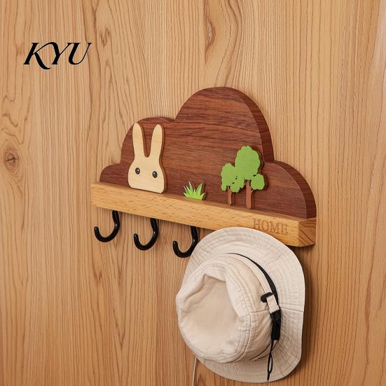 Office Badge Holder Solid Wood Key with 5 Hooks, Decorative Wall Mounted Rack, Space Saving Organizer for Entryway Kitchen And Hat Rack