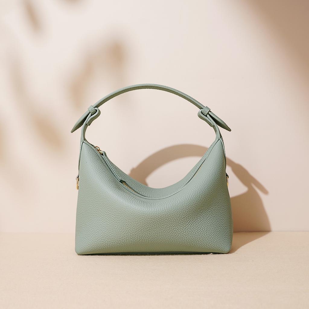 Leather Underarm Bag, Casual Single-shoulder Crossbody Bag, Commuting Dumplings, Soft and Large Capacity, Versatile for Carrying In Spring