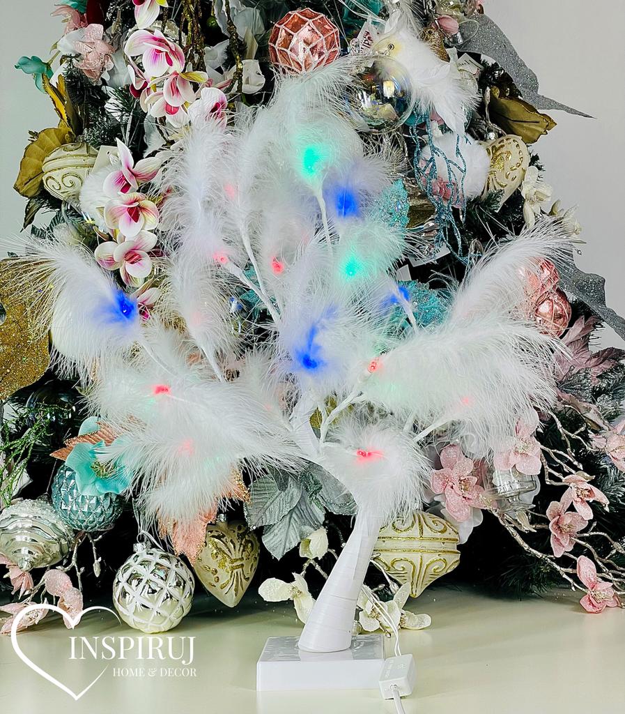 Białe, świecące drzewko z piórek z lampkami led 50 cm multicolor - świecące dekoracje