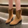 Han Shu's same ins2025 autumn new retro short boots women's spring and autumn single boots thick heel pointed western cowboy boots.