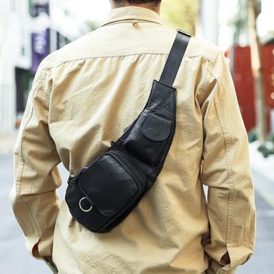 Bolsa de peito masculina de couro legítimo Premium Sense Casual Bolsa transversal Camada superior Bolsa de peito meia-lua de couro bovino Bolsa masculina