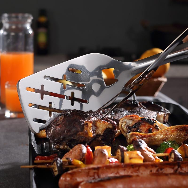 Grillset, robustes Grillzubehör, Grillgeschenke, Werkzeugset, 4-teiliges Grillzubehör mit Spatel, Gabel, Bürste und Grillzange