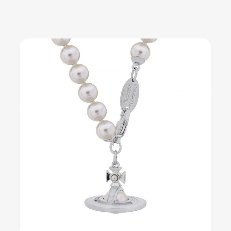 Vivienne Perlmutt Bemalter Saturn 3D Halskette - Elegante Schlüsselbein Kette für Damen silber