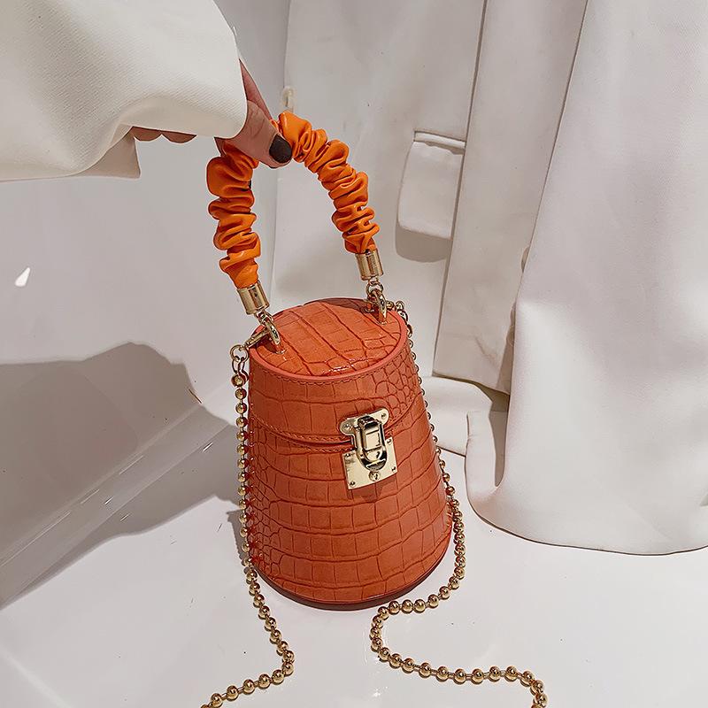 Women's Bag 2025 New Crocodile Pattern Bucket Bag Fashion Chain Shoulder Bag Popular Handbag