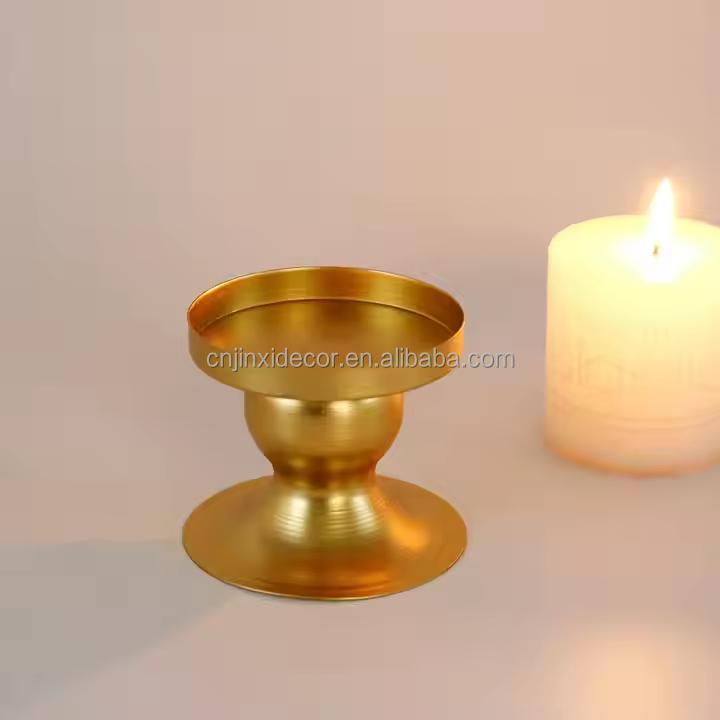 New Product Small Gold Metal Geometric Candle Holder Plate Shape Pillar Candle Holder Wedding Centerpiece (Gold,7.7*5.6cm)